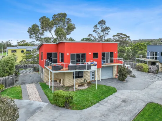 3/18 Meredith Court, Swansea, TAS, 7190