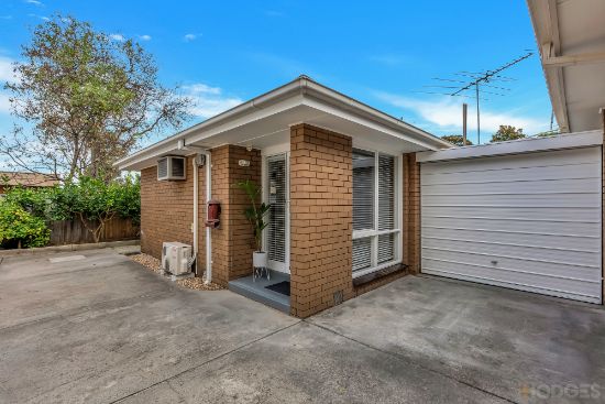 3/4 The Corso, Parkdale, Vic 3195