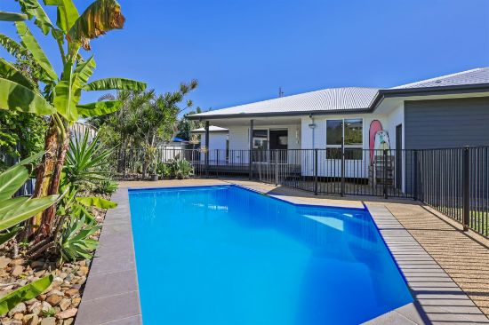 3 Dolphin Court, Agnes Water, Qld 4677