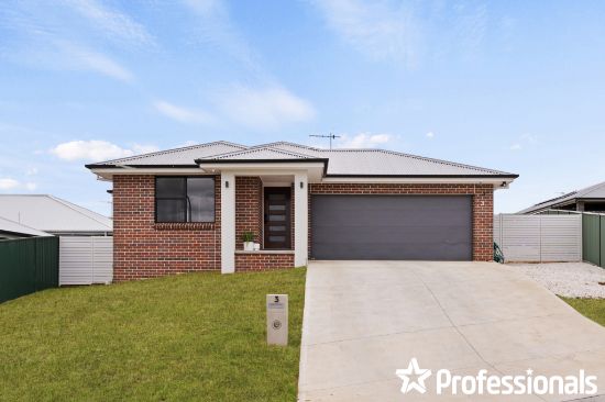 3 Driscoll Close, Kelso, NSW 2795