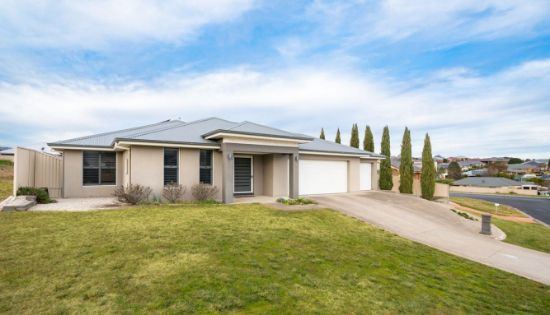 3 French Smith Place, Kelso, NSW 2795