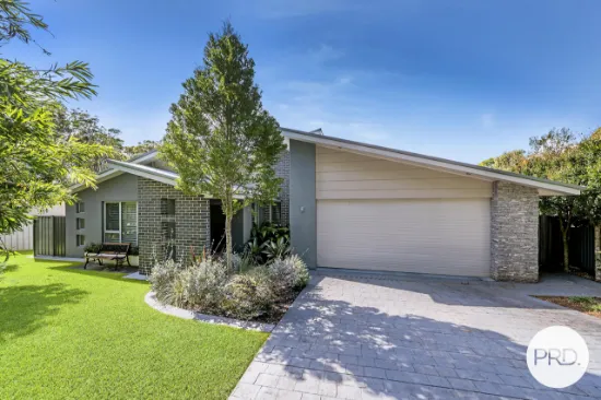 3 Moss Ct, Bonny Hills, NSW, 2445