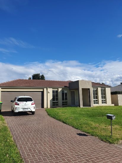 3 WRIGHT PLACE, Goulburn, NSW 2580