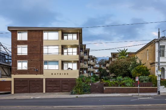 30/1 The Esplanade, St Kilda, Vic 3182