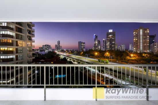 30/18 Commodore Drive, Surfers Paradise, Qld 4217