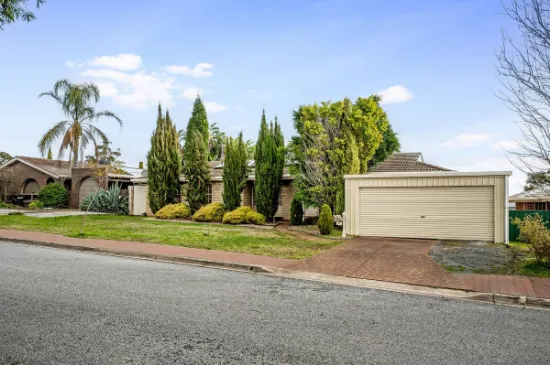 30 Baudin Avenue, Fairview Park, SA, 5126