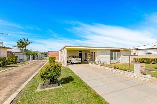 30 Dunn Road, Avenell Heights, Qld 4670