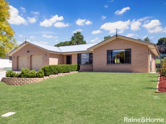 30 Hassall Grove, Kelso, NSW 2795