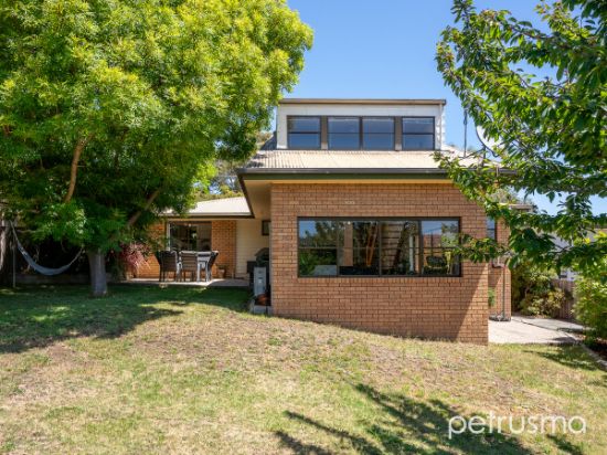 30 Hutchins Street, Kingston, Tas 7050