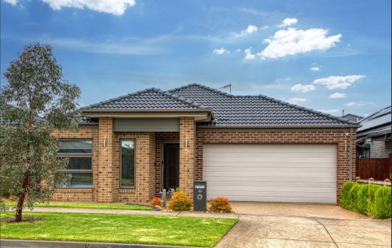 30 Kite Street, Clyde North, Vic 3978
