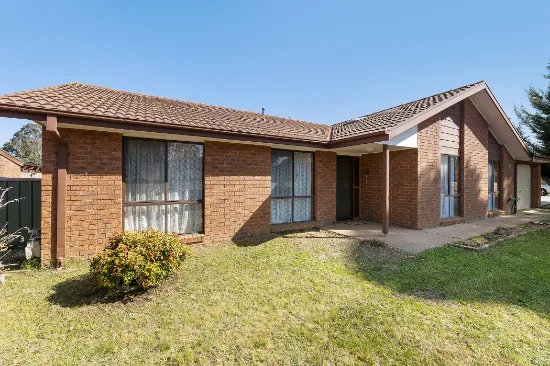 30 Newman-Morris Circuit, Oxley, ACT, 2903