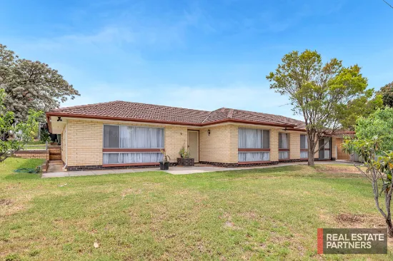 30 Robert Arnold Avenue, Valley View, SA, 5093