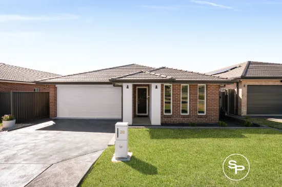 30 Rosella Circuit, Gregory Hills, NSW, 2557