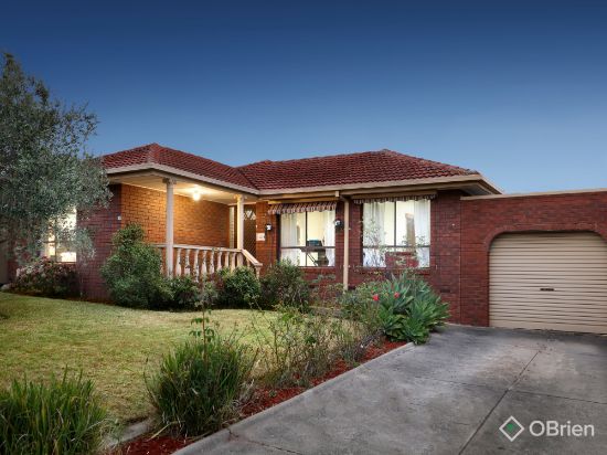 30 Sandalwood Drive, Oakleigh South, Vic 3167