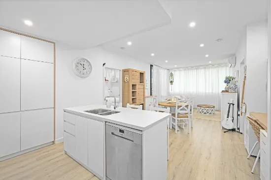 303/81B Lord Sheffield Circuit, Penrith, NSW, 2750