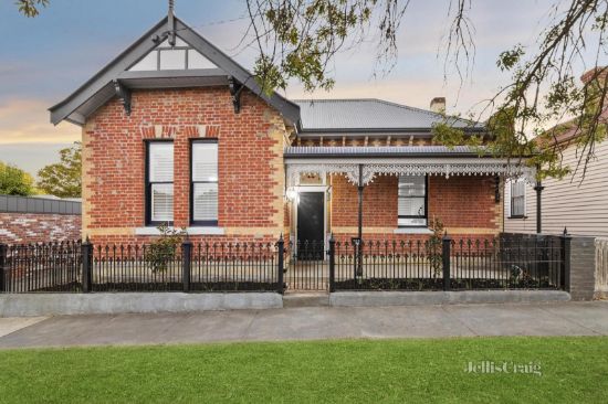 303 Seymour Street, Soldiers Hill, Vic 3350