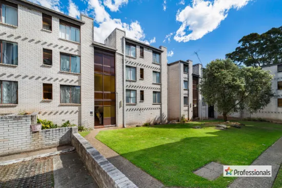 31/168 Greenacre Road, Bankstown, NSW, 2200