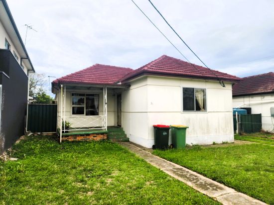 31 Foxlow Street, Canley Heights, NSW 2166