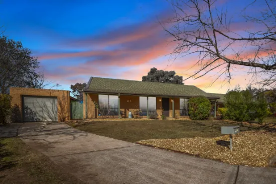 31 Le Souef Crescent, Florey, ACT, 2615