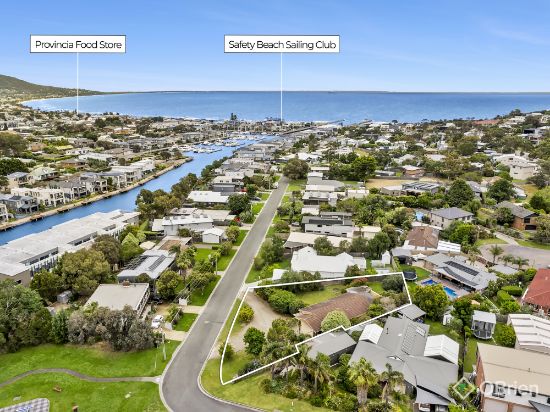 31 Thurloo Drive, Safety Beach, Vic 3936