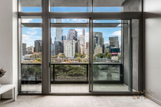 318/1 Freshwater Place, Southbank, Vic 3006