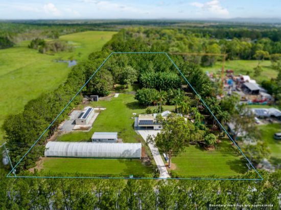 318 Old Toorbul Point Road, Caboolture, Qld 4510