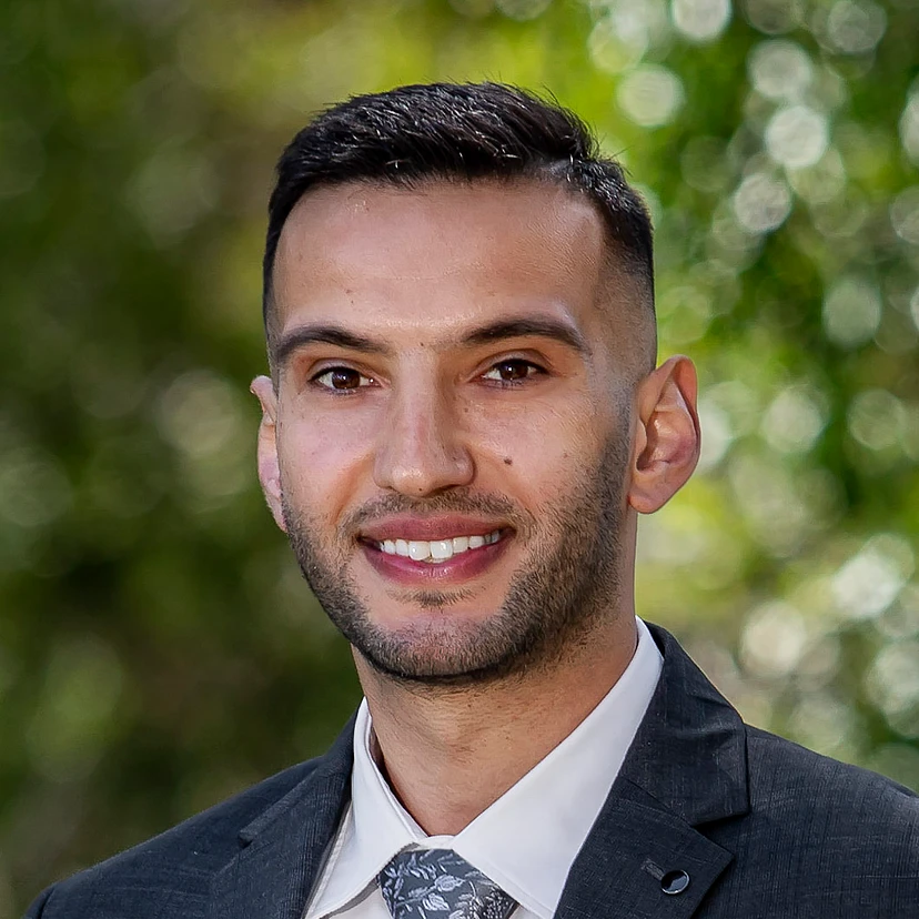 Robert Stambolziev - Real Estate Agent
