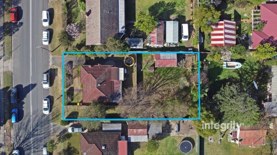 32 Cambewarra Road, Bomaderry, NSW 2541