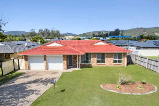 32 Holly Cres, Windaroo, QLD, 4207