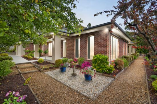 32 Ploughshare Drive, Mount Helen, Vic 3350