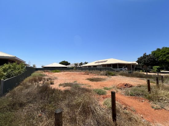 32 Portree Loop, South Hedland, WA 6722