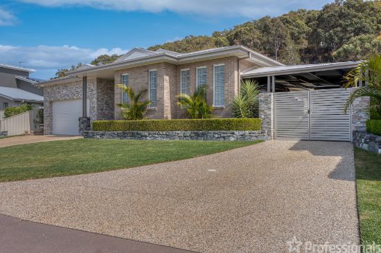 32 Wirrana Circuit, Forster, NSW 2428