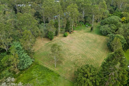 326 Pullenvale Road, Pullenvale, Qld 4069