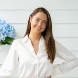 Lucy Thomson - Real Estate Agent From - Harcourts Local - Clayfield