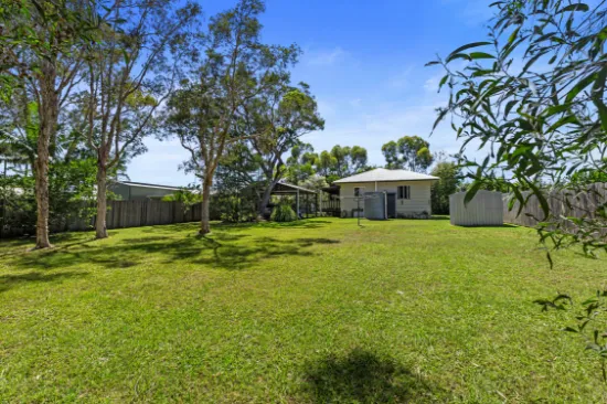 33 Ark Royal Drive, Cooloola Cove, QLD, 4580