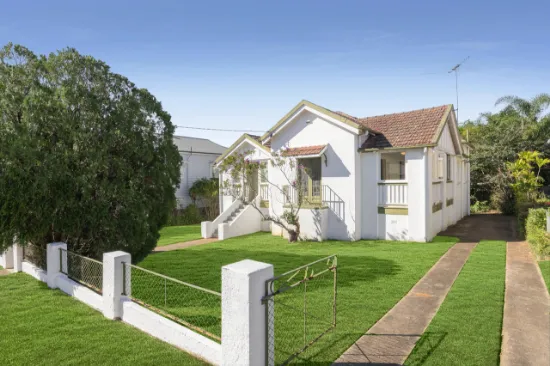 33 Ascot Street, Ascot, QLD, 4007