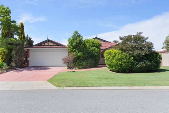 33 Brougham Crescent, Orelia, WA 6167