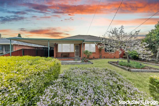 33 Chirnside Cres, Laverton, VIC, 3028