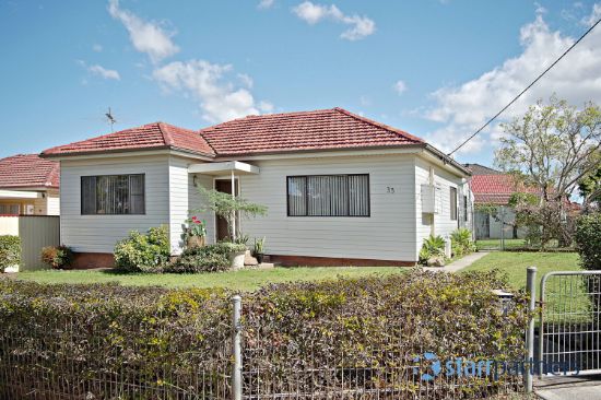 33 Gibson Ave, Padstow, NSW 2211