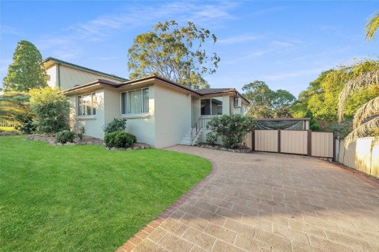 33 LILLYVICKS CRESCENT, Ambarvale, NSW 2560
