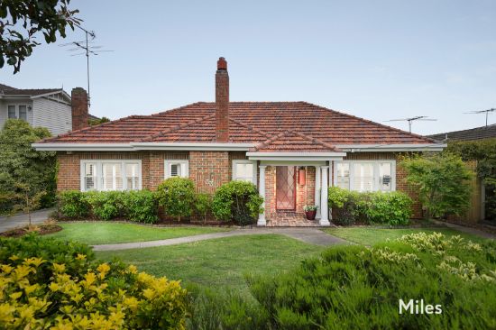 33 Magnolia Road, Ivanhoe, Vic 3079