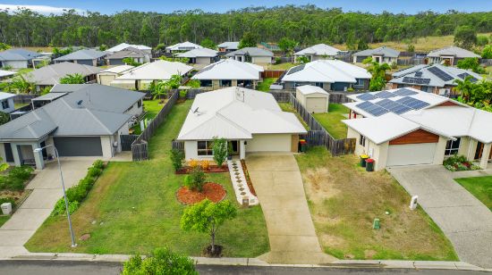 33 Parkway Crescent, Kirkwood, Qld 4680