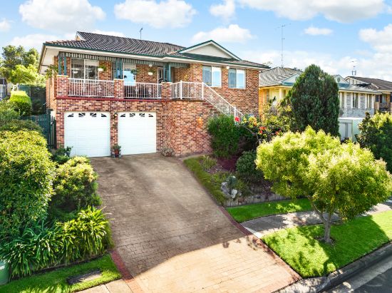 33 Stenhouse Drive, Mount Annan, NSW 2567