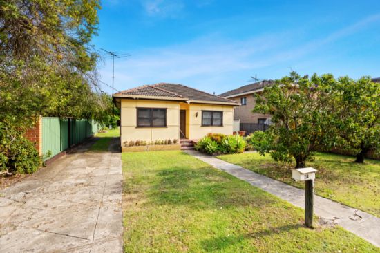 34 Hoxton Park Road, Liverpool, NSW 2170