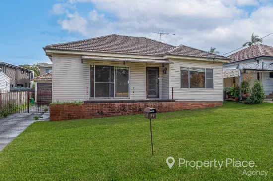 34 Lorraine Street, Peakhurst, NSW, 2210