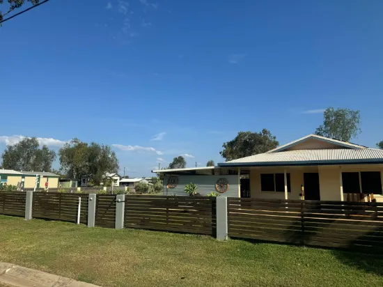 34 Reynolds St, Nebo, QLD, 4742