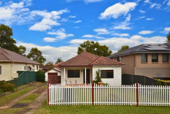 34 Rowley Street, Pendle Hill, NSW 2145