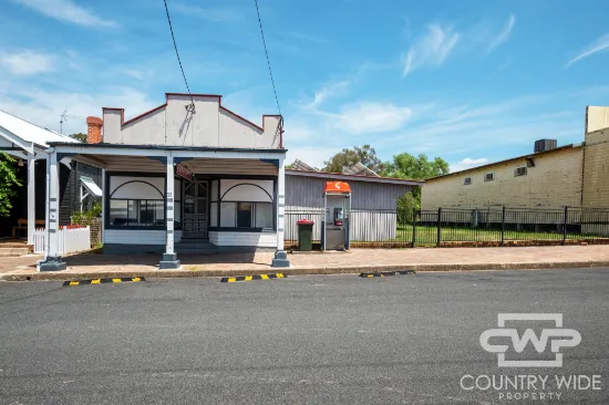 35 Albury St, Ashford, NSW, 2361
