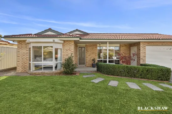 35 Freda Bennett Circuit, Nicholls, ACT, 2913