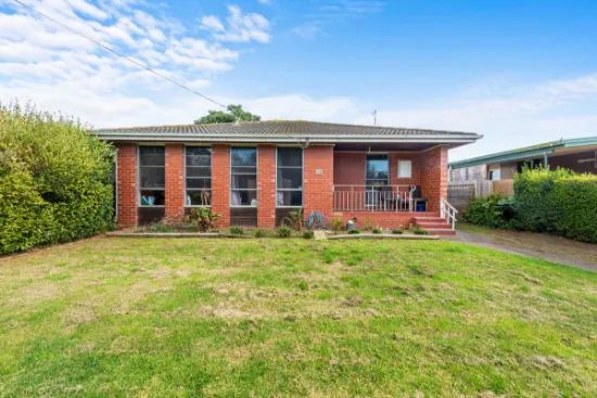 35 Gibsons Road, Sale, VIC, 3850